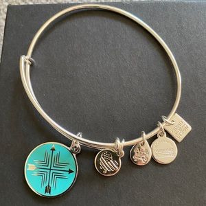 Alex and Ani 🩷Arrows of Friendship adjustable bangle bracelet
